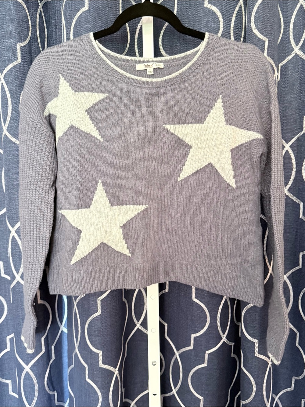 Splendid Women's Dusty Blue Star Knit Sweater Size Small C31